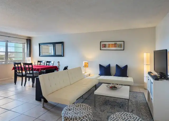 Property at 7620 Carlyle Ave #404, Miami Beach, FL, 33141, 1 bed, 1.5 baths, [object Object]