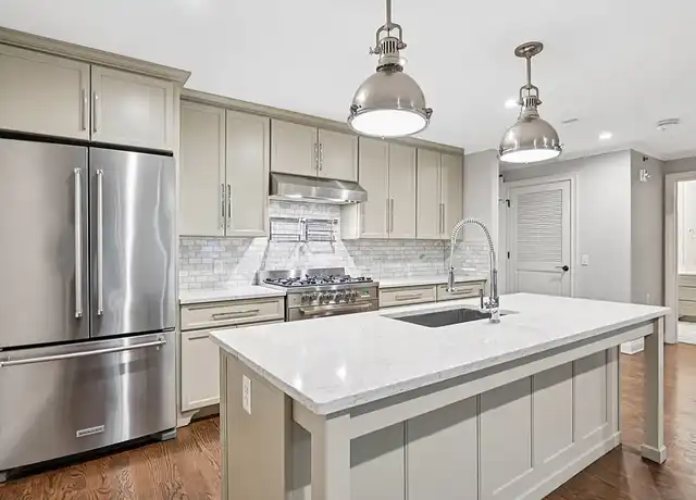 Property at The Dennison - 789 Dennison Ave, Columbus, OH, 43215, 1 bed, 1 bath, [object Object]