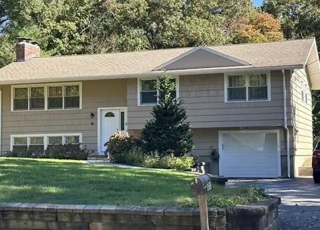 Property at 168 Oak St, Westwood, MA, 02090, 4 beds, 2 baths, [object Object]