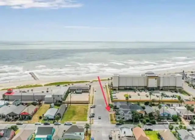 Property at 1701 17th St Unit C, Galveston, TX, 77550, 1 bed, 1 bath, [object Object]