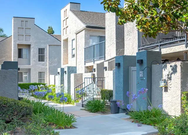 Photo of 310 S Jefferson St, Placentia, CA 92870