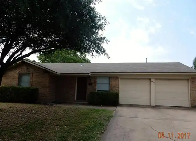 Property at 4302 Hillsdale Ln, Garland, TX, 75042, 3 beds, 2 baths, [object Object]
