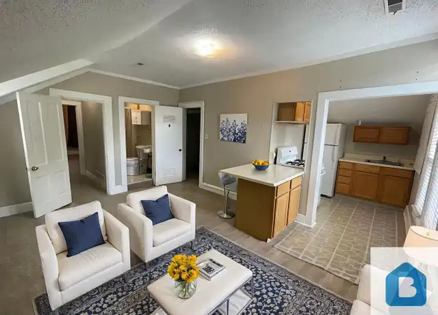 Property at 818 N Corona St Unit 2, Colorado Springs, CO, 80903, 2 beds, 1 bath, [object Object]