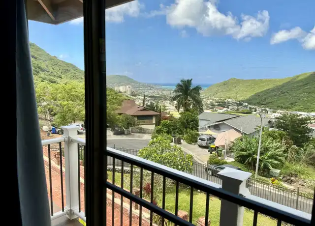 Property at 855 Nana Honua St, Honolulu, HI, 96825, 4 beds, 4 baths, [object Object]