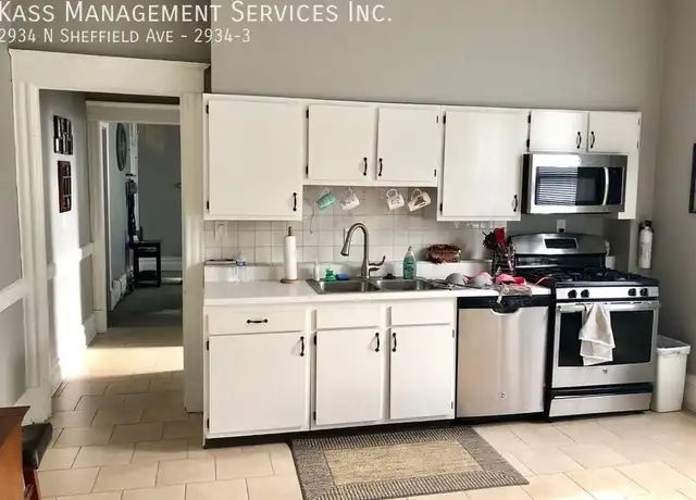 Property at 2934 N Sheffield Ave Unit 2934-3, Chicago, IL, 60657, 2 beds, 1 bath, [object Object]