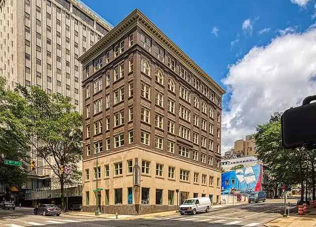 Property at Stumpf Flats on Main - 728 E Main St, Richmond, VA, 23219, 1 bed, 1 bath, [object Object]
