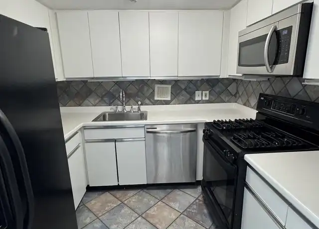 Property at 23 Water Grant St Unit 4T, Yonkers, NY, 10701, 1 bed, 1.5 baths, [object Object]