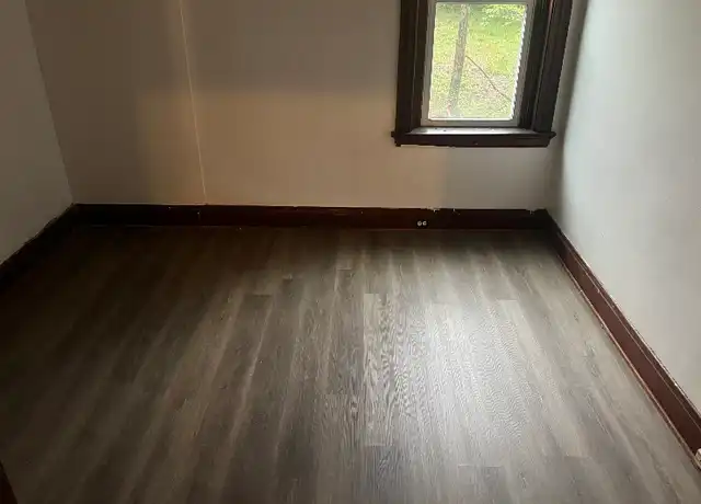 Property at 2678 Cora Ave Unit 1F, Cincinnati, OH, 45211, 2 beds, 1 bath, [object Object]