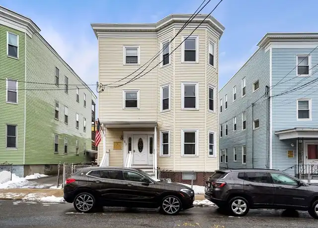 Property at 83 Marion St Unit 2, Somerville, MA, 02143, 3 beds, 1 bath, [object Object]