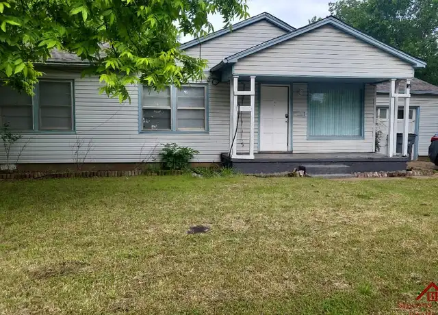 Property at 2208 NW 19th St, Lawton, OK, 73507, 3 beds, 1 bath, [object Object]