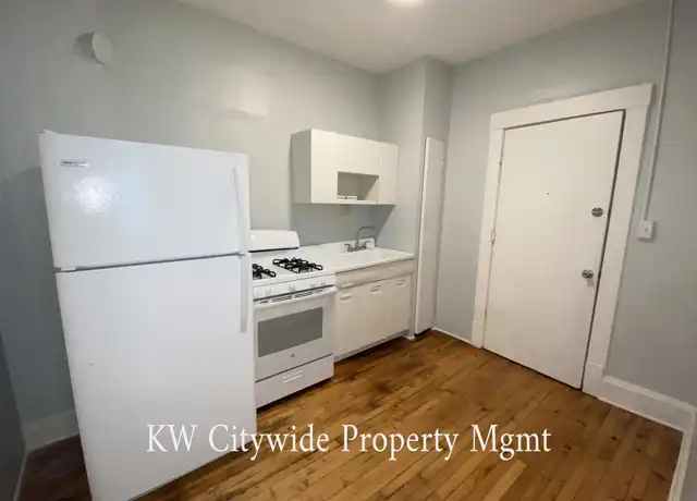 Property at 2040 Robin St Unit 1, Lakewood, OH, 44107, 1 bed, 1 bath, [object Object]