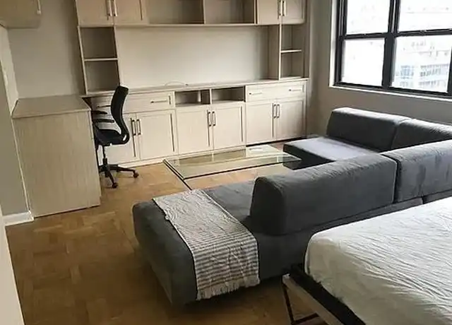 Property at 305 E 86th St Unit 21LW, New York, NY, 10028, 0 beds, 1 bath, [object Object]