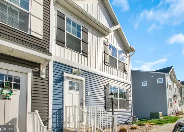 Property at 10 Millrace Ct, Gettysburg, PA, 17325, 3 beds, 2.5 baths, [object Object]