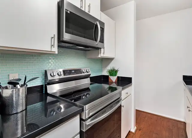 Property at Summit Place - 1629 Summit Ave, Seattle, WA, 98122, 1 bed, 1 bath, [object Object]