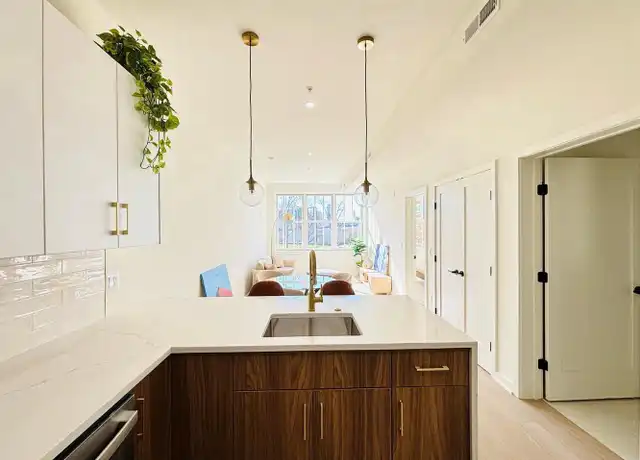 Property at 416 Vine St Unit 104, Philadelphia, PA, 19106, 1 bed, 1 bath, [object Object]