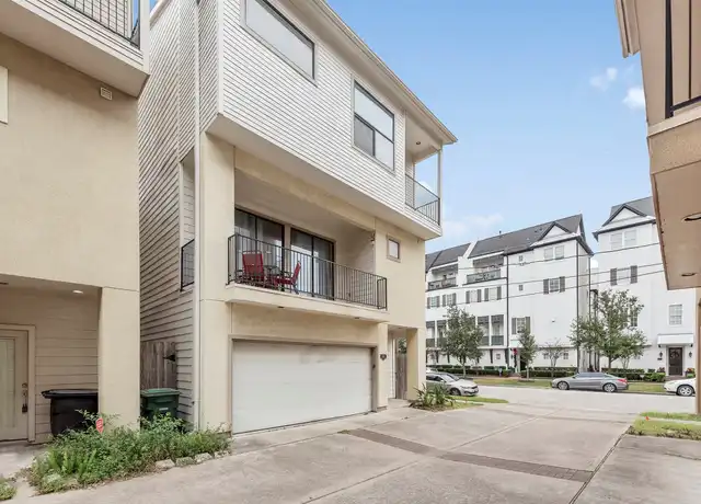 Property at 802 Paige St #6, Houston, TX, 77003, 3 beds, 3.5 baths, [object Object]