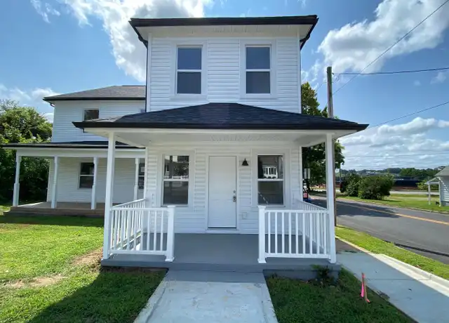 Property at 1424 William St Unit B, Fredericksburg, VA, 22401, 1 bed, 1.5 baths, [object Object]