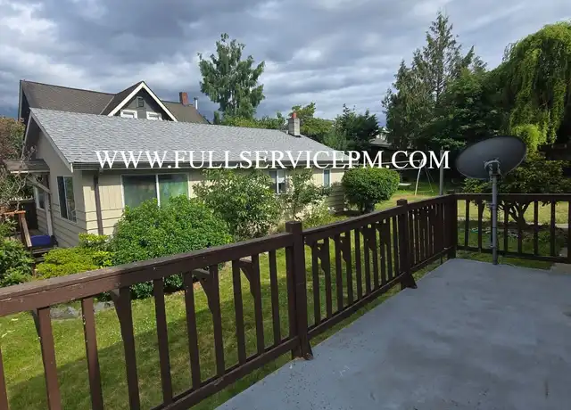 Property at 8401 S 113th St, Seattle, WA, 98178, 3 beds, 1.5 baths, [object Object]