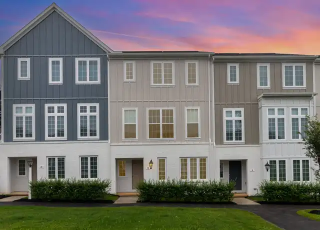 Property at 10 Seover Way, Carlisle, PA, 17015, 4 beds, 3.5 baths, [object Object]