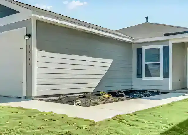 Property at 3887 Trail de Paris, New Braunfels, TX, 78132, 3 beds, 2 baths, [object Object]