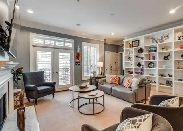 Property at 2885 Woodside St Unit 41-02, Dallas, TX, 75204, 2 beds, 2 baths, [object Object]