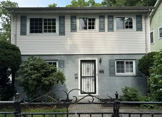 Property at 415 Warwick Ave, Mount Vernon, NY, 10553, 2 beds, 1 bath, [object Object]