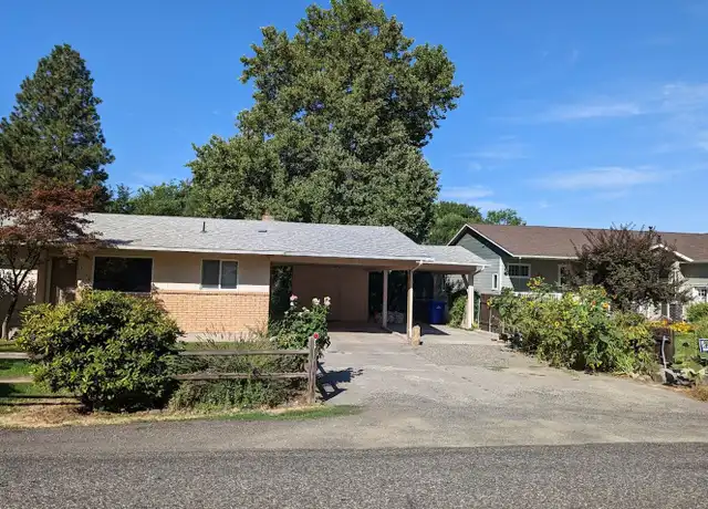 Property at 3134 8th St, Lewiston, ID, 83501, 3 beds, 2 baths, [object Object]