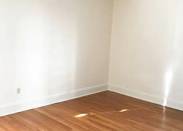 Property at 11801 Lake Ave Unit 204, Lakewood, OH, 44107, 2 beds, 1 bath, [object Object]