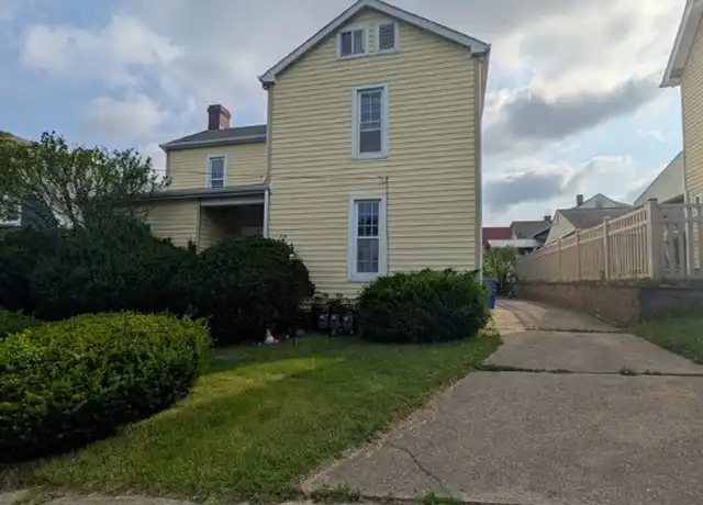 Property at 725 Chartiers St Unit 3, Bridgeville, PA, 15017, 1 bed, 1 bath, [object Object]