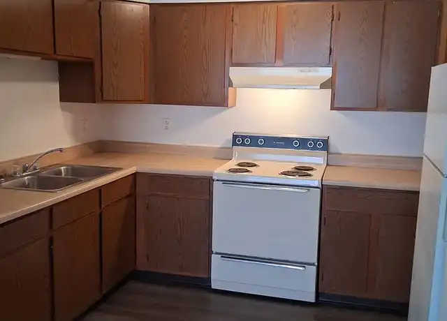 Property at 505 E 4th St Unit 05, Huxley, IA, 50124, 1 bed, 1 bath, [object Object]