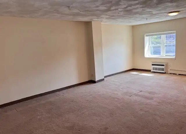 Property at 157 Pleasant St Unit 203, Malden, MA, 02148, 2 beds, 1.5 baths, [object Object]