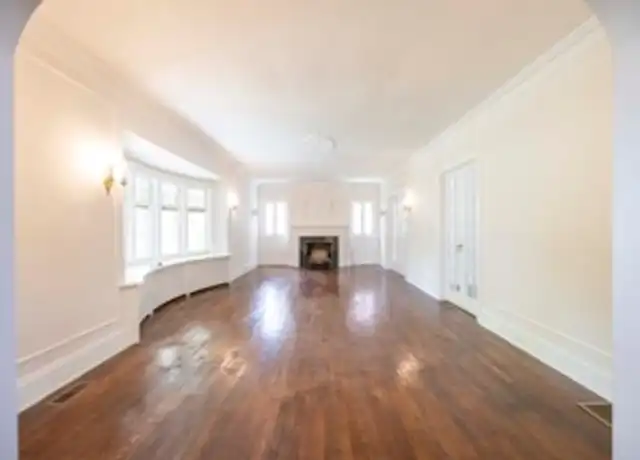 Property at 1516 E 115th St, Cleveland, OH, 44106, 5 beds, 2.5 baths, [object Object]