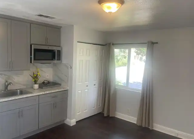 Property at 3447 Tanager Cir, Concord, CA, 94520, 1 bed, 1 bath, [object Object]