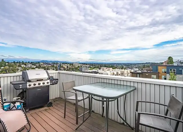 Property at Hillside 411 - 411 11th Ave, Seattle, WA, 98122, 2 beds, 1.5 baths, [object Object]
