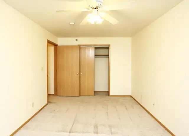 Property at 1610 W 7th St S Unit 24, Newton, IA, 50208, 2 beds, 1 bath, [object Object]