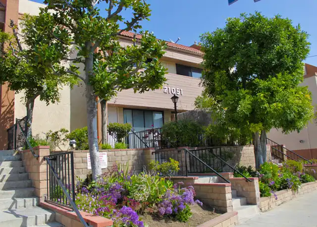 Property at 21051 Gresham St Unit 311, Canoga Park, CA, 91304, 2 beds, 2.5 baths, [object Object]