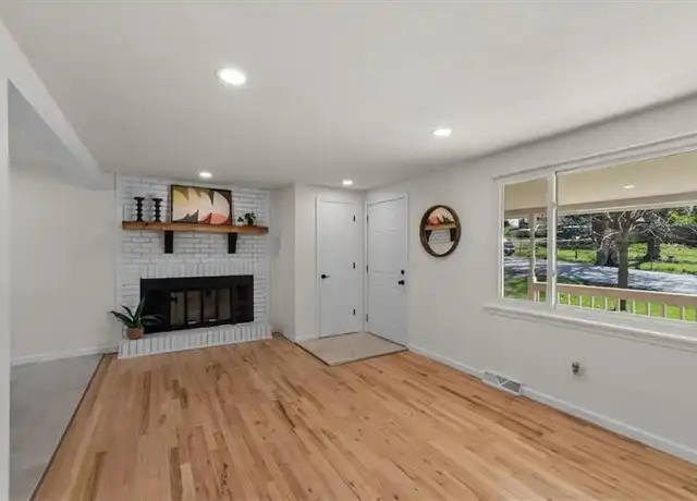 Property at 28 Misty Springs Cir, Platte City, MO, 64079, 3 beds, 2.5 baths, [object Object]