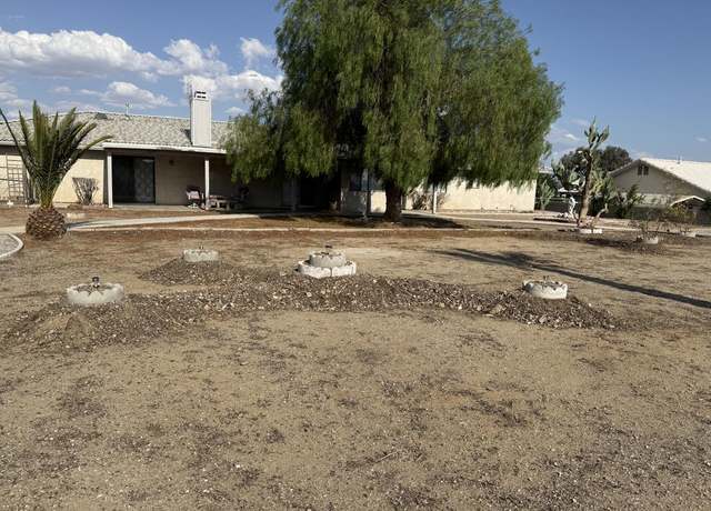 Photo of 16232 Menahka Rd, Apple Valley, CA 92307