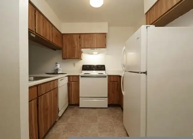 Property at 333 W Roger Rd, Tucson, AZ, 85705, 2 beds, 1 bath, [object Object]