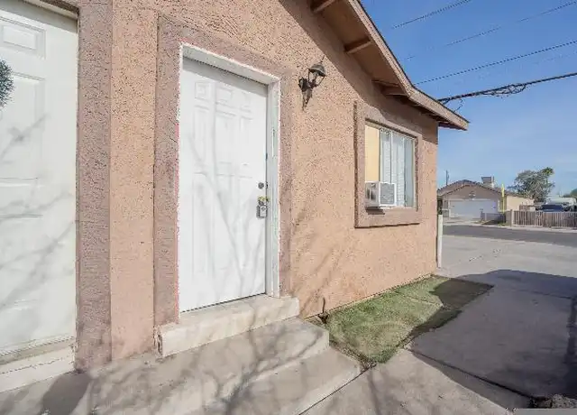 Property at 6 S 31st Ave, Phoenix, AZ, 85009, 1 bed, 1 bath, [object Object]