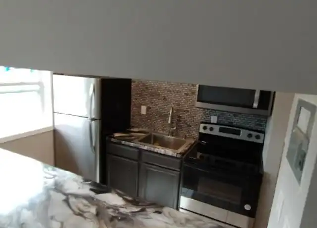 Property at 1059 Midland Ave, Midland, PA, 15059, 2 beds, 1 bath, [object Object]