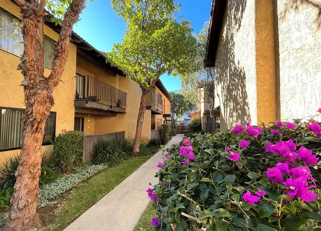 Photo of 10855 Del Norte St, Ventura, CA 93004