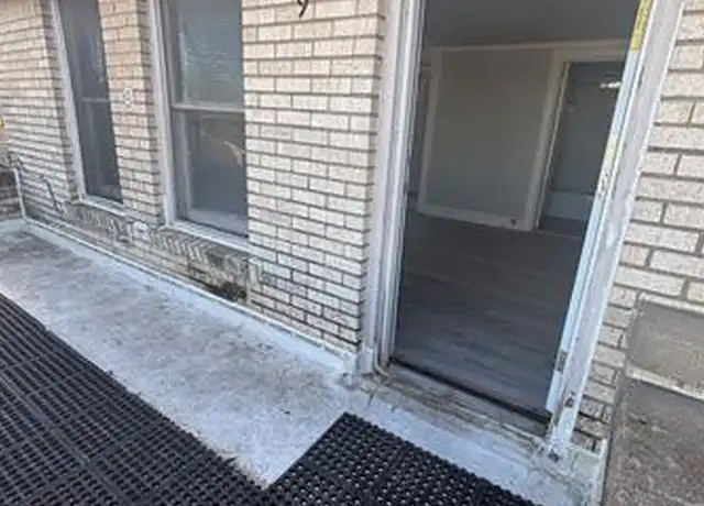 Property at 3529 W 7th St Unit 9, Fort Worth, TX, 76107, 1 bed, 1 bath, [object Object]