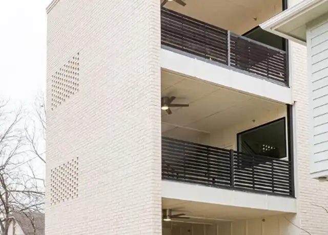 Property at 1653 NW 12th St Unit 2, Oklahoma City, OK, 73106, 1 bed, 1 bath, [object Object]