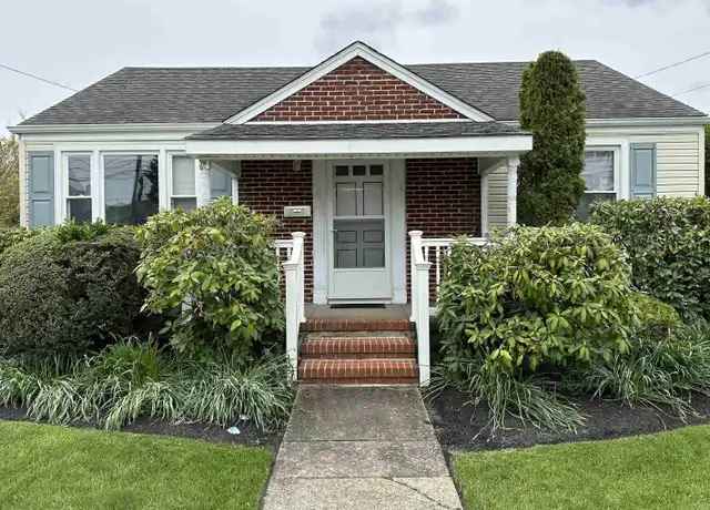 Property at 202 N Argyle Ave, Margate City, NJ, 08402, 3 beds, 2 baths, [object Object]