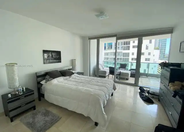 Property at 1331 Brickell Bay Dr #1104, Miami, FL, 33131, 1 bed, 1 bath, [object Object]
