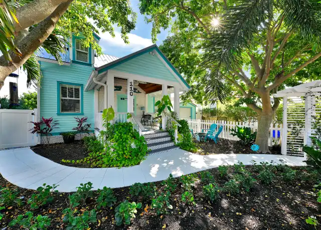 Property at 110 S Palmway, Lake Worth Beach, FL, 33460, 3 beds, 2 baths, [object Object]