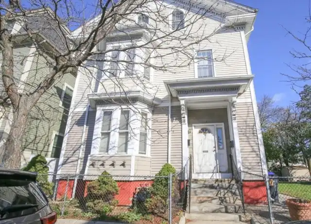Property at 219 Bellevue Ave Unit 2, Providence, RI, 02907, 4 beds, 1 bath, [object Object]