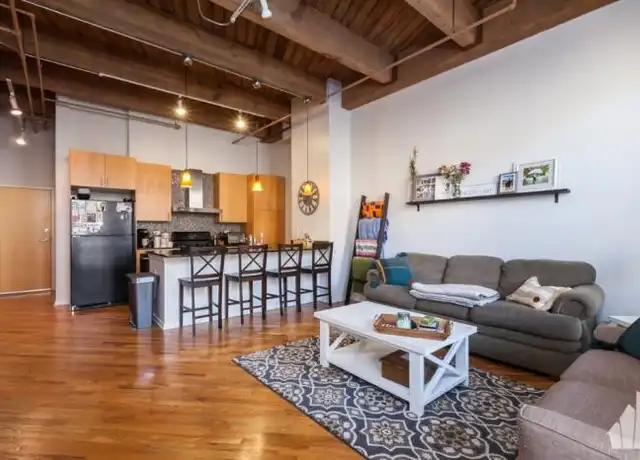 Property at 1040 W Adams St, Chicago, IL, 60607, 1 bed, 1 bath, [object Object]