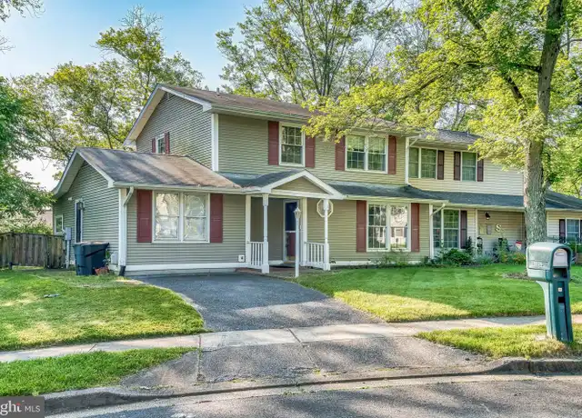 Property at 2530 Vivaldi Ln, Gambrills, MD, 21054, 4 beds, 2 baths, [object Object]